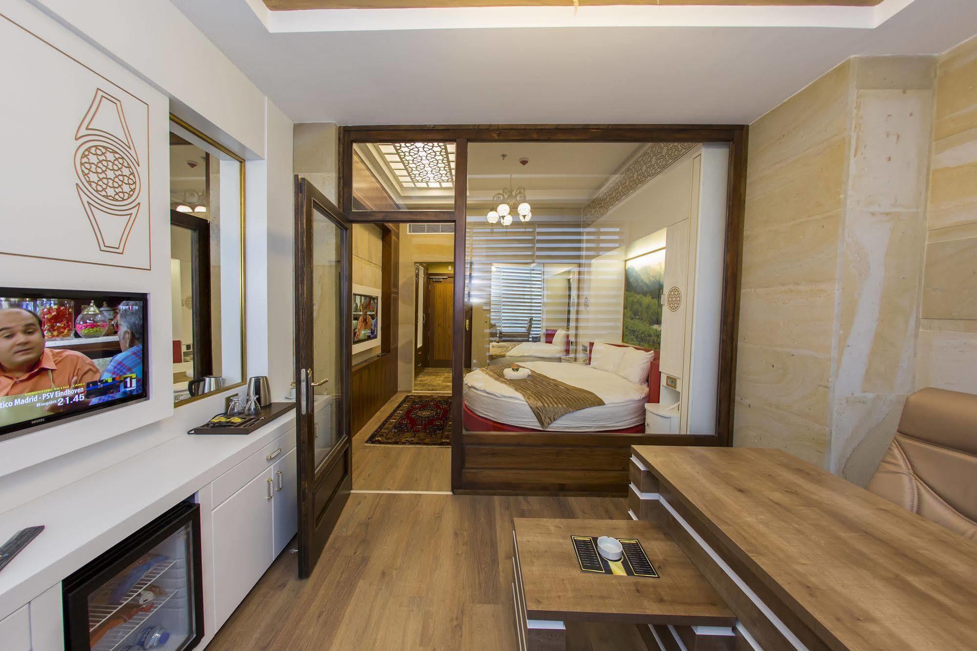 Gherdan Gold Hotel Konya Bagian luar foto