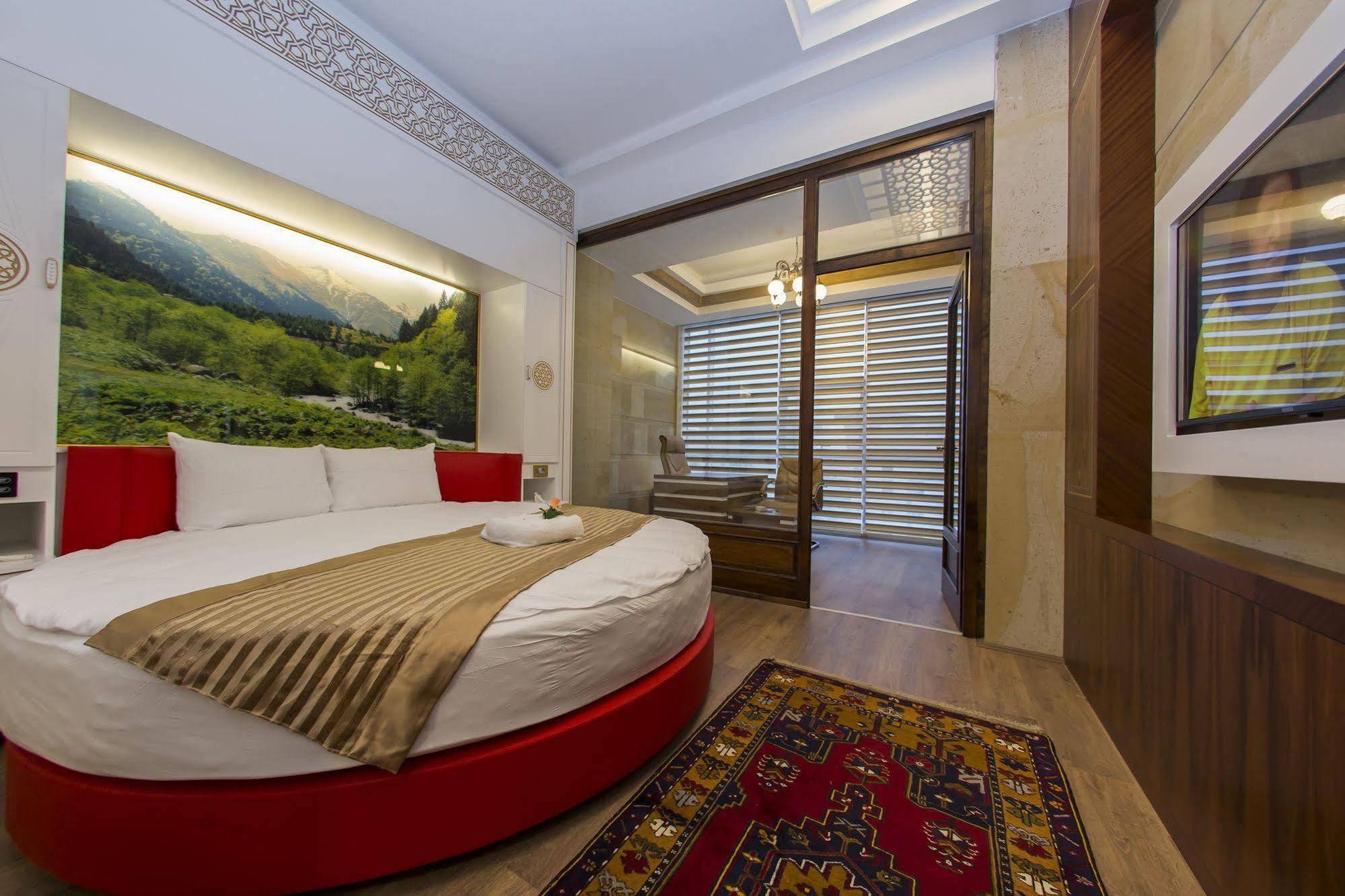 Gherdan Gold Hotel Konya Bagian luar foto